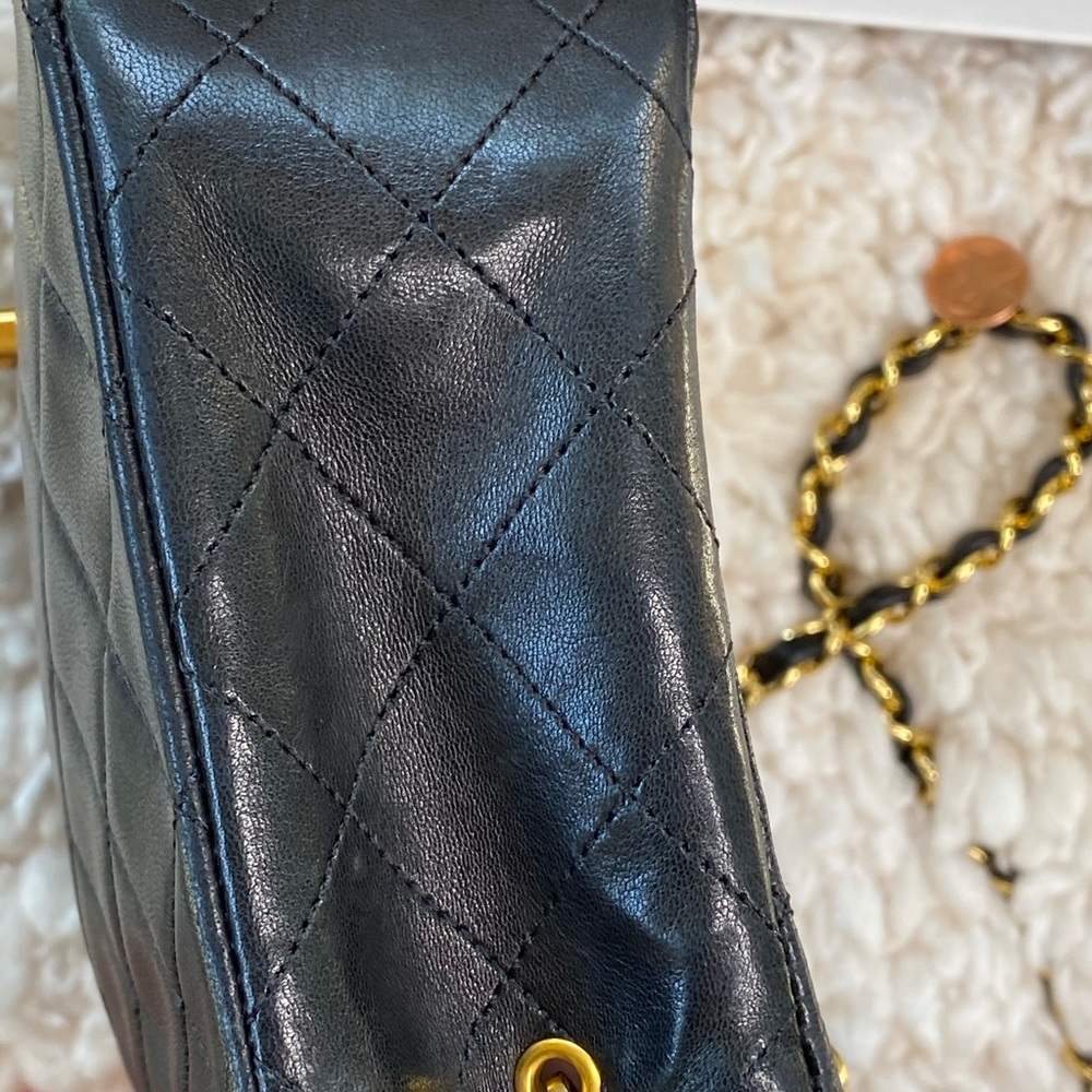 SOLD Chanel lambskin Small single Flap Black